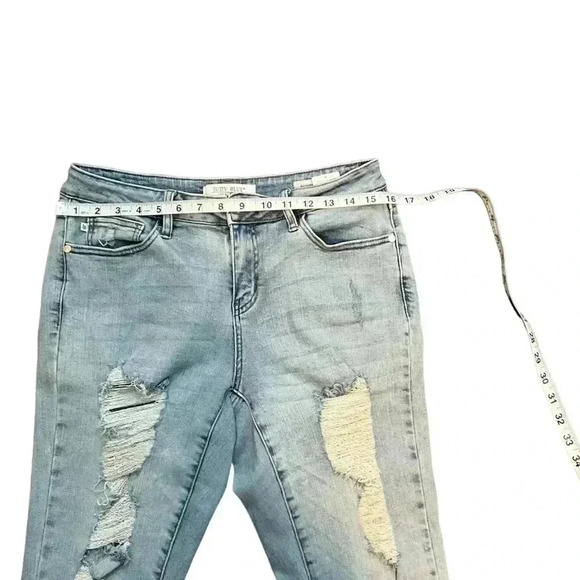 Judy Blue Boyfriend Fit, Light Blue, Size 7/28, Very Stretchy, Great Condition, - Picture 8 of 13